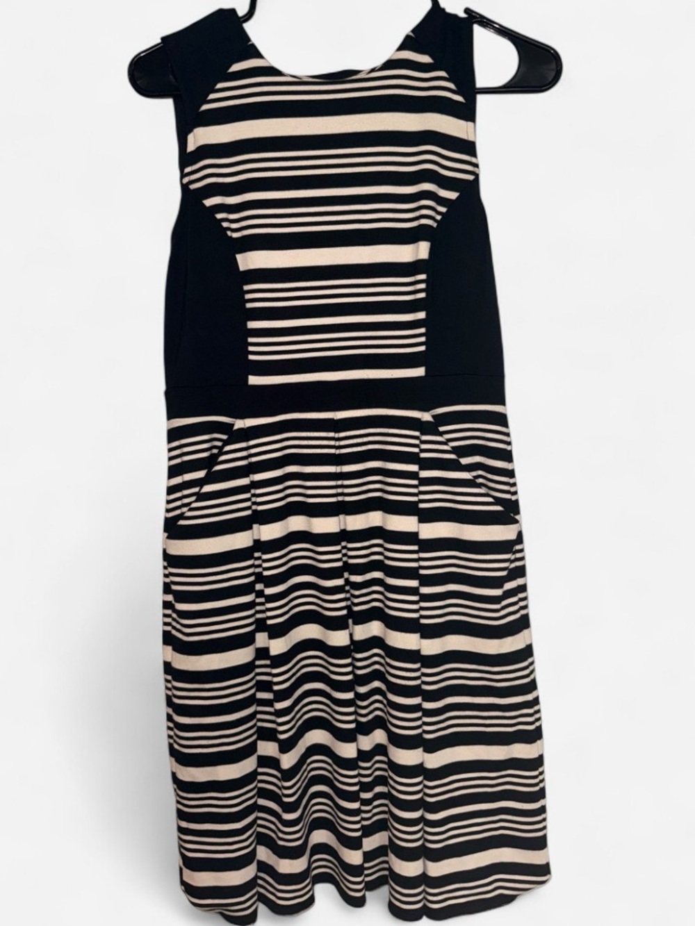 LOFT Black & White Striped Pocket Fit & Flare Dress Size 2